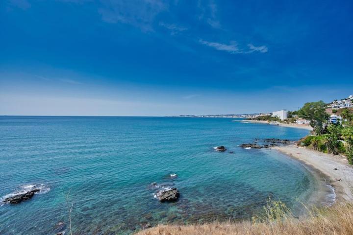 Sea Blue Apartment - Frente Al Mar Benalmádena Exteriér fotografie